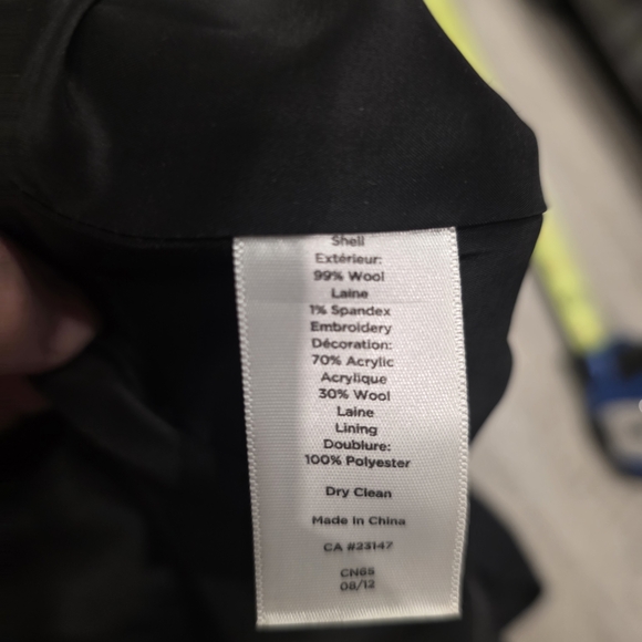 Talbots Black A-Line Skirt with Floral Embroidery 99%Wool 6p - Picture 7 of 7